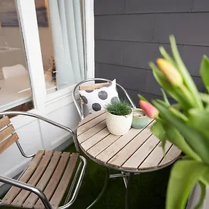 https://gemutliches-und-helles-apartment-mit-balkon.hotelsinbremen.net